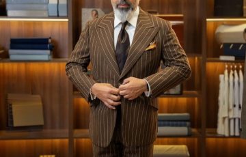 How To Choose Fabrics For A Tailored Suit